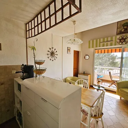 Vue Mer, Wifi, Climatisation, 3 Couchages,500m De La Plage...tout A Pied *